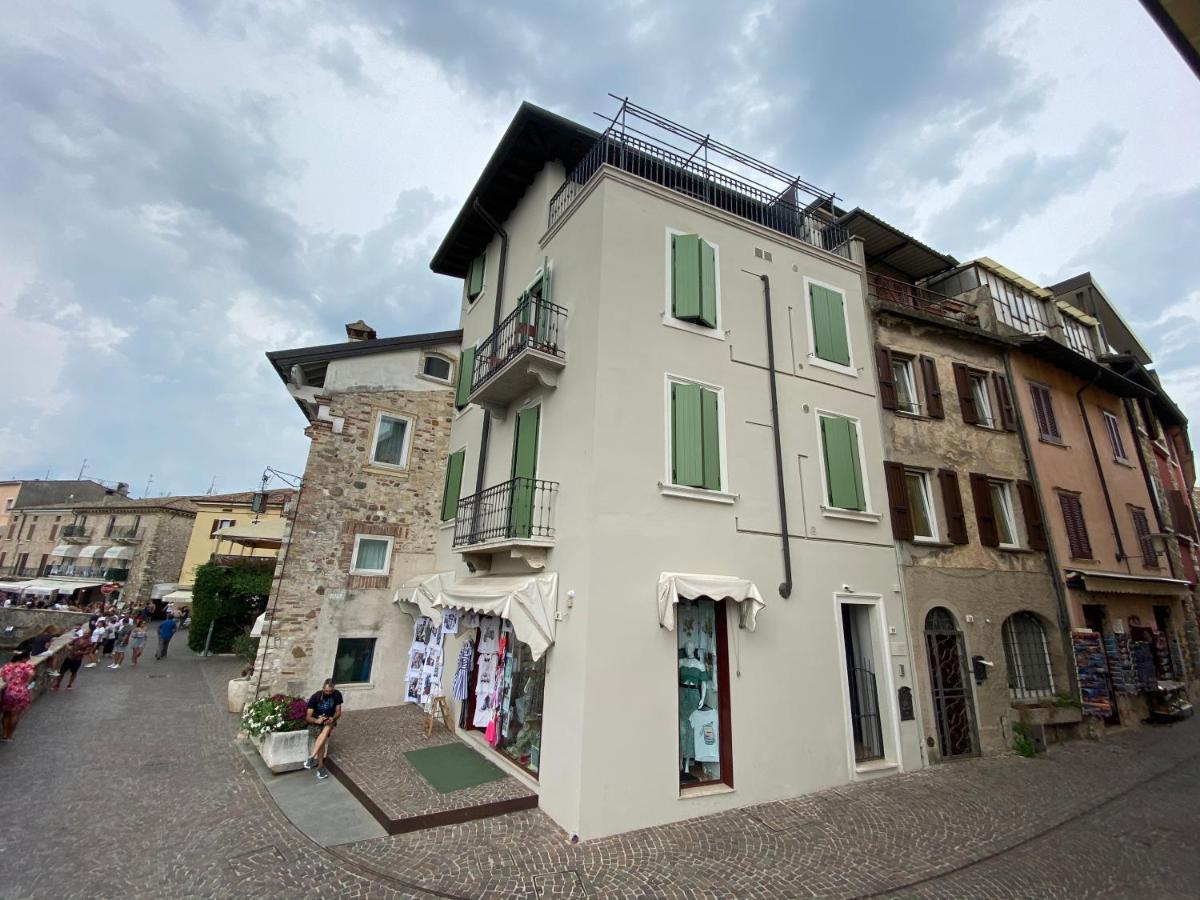 Castello Mavino Apartment ซีร์มิโอเน ภายนอก รูปภาพ