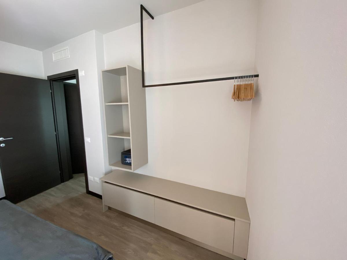 Castello Mavino Apartment ซีร์มิโอเน ภายนอก รูปภาพ