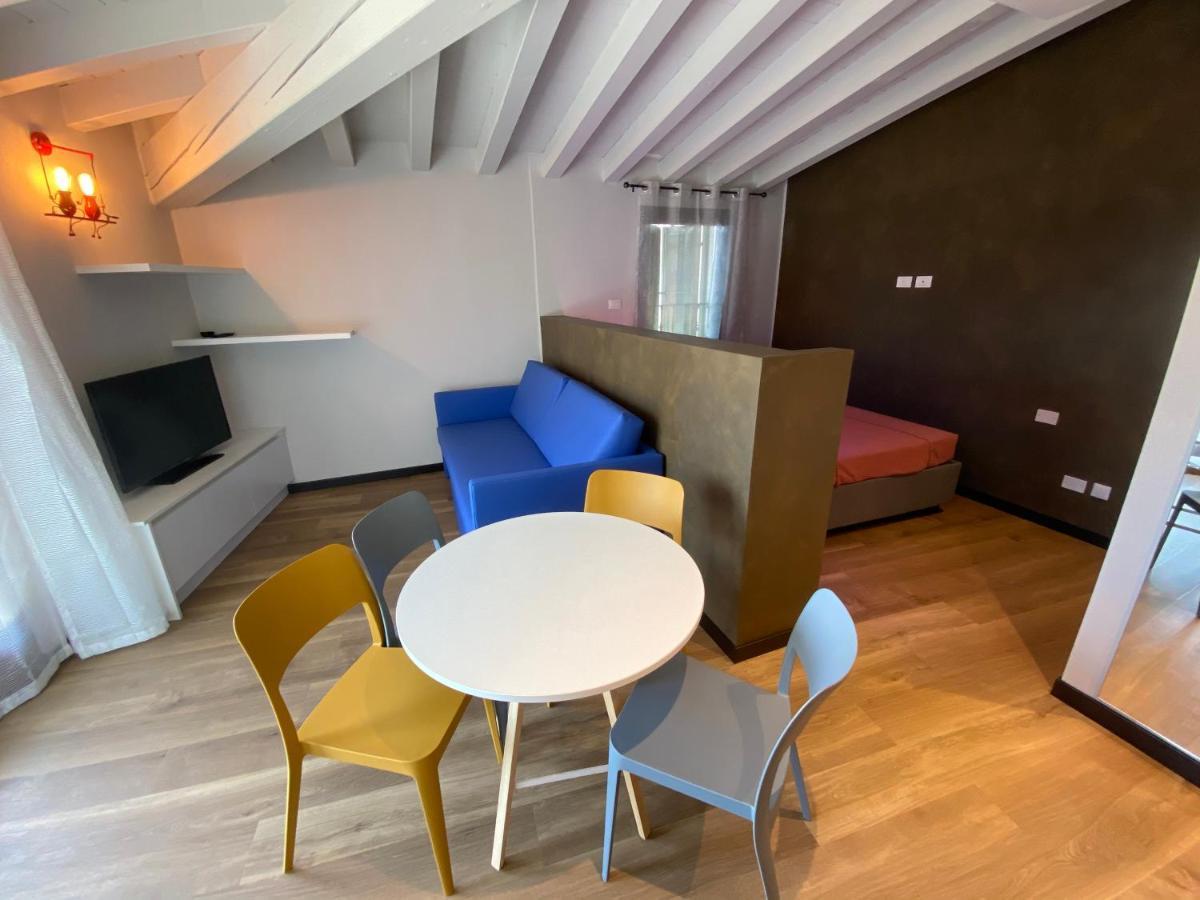 Castello Mavino Apartment ซีร์มิโอเน ภายนอก รูปภาพ