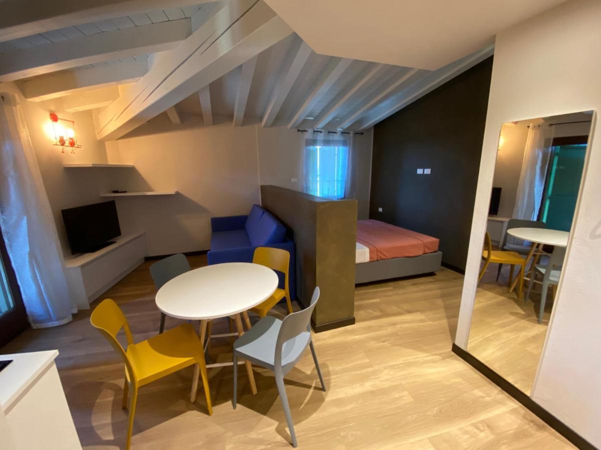 Castello Mavino Apartment ซีร์มิโอเน ภายนอก รูปภาพ