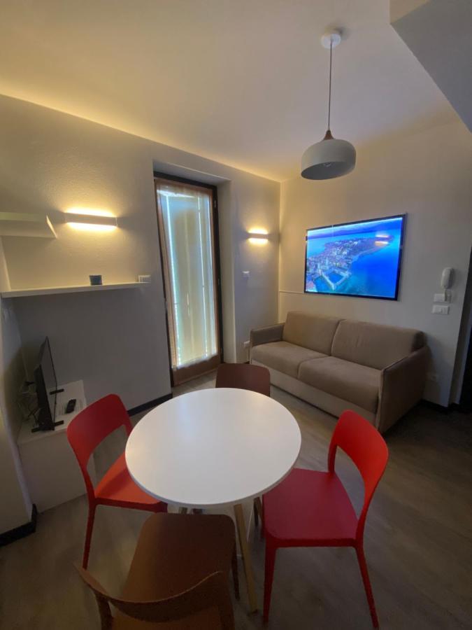 Castello Mavino Apartment ซีร์มิโอเน ภายนอก รูปภาพ
